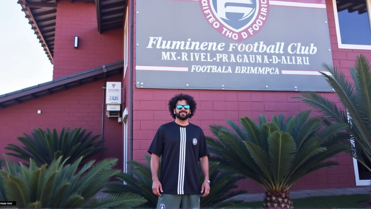 Fluminense Homenageia Marcelo com Campo em Xerém antes de Rescisão de Contrato