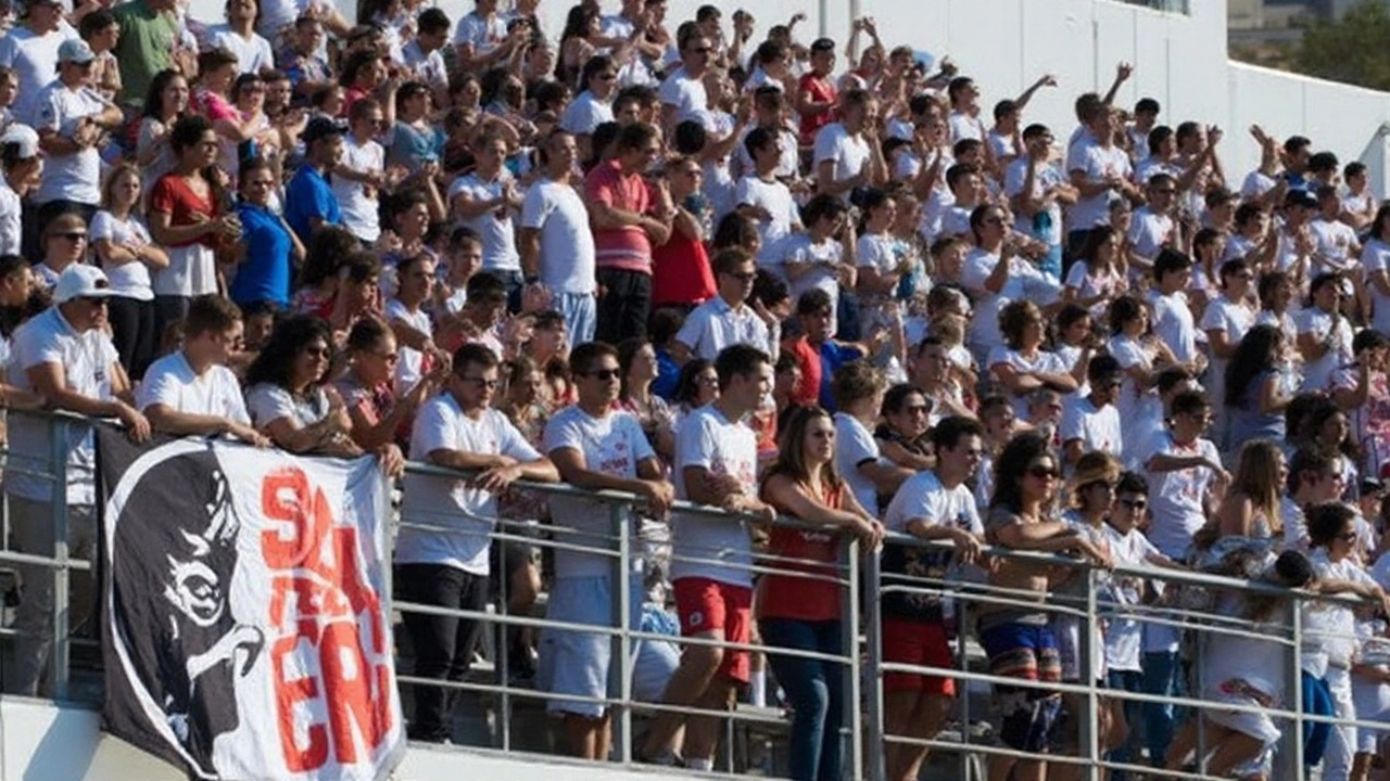 Fiel torcida empurra o time na busca pelo acesso